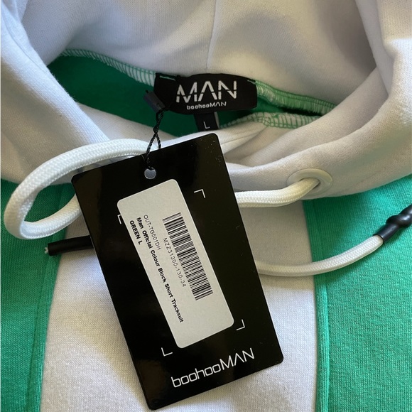 BooHoo Man Color Block Sweatshirt - Picture 3 of 4